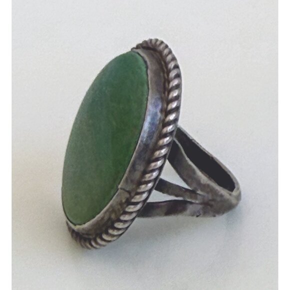 Vintage 70's Large Navajo Green Turquoise Ring Size 5.5 - Picture 6 of 12